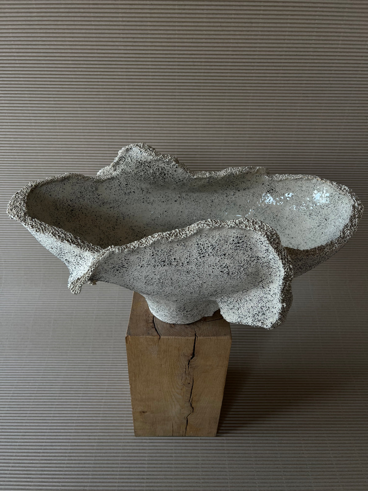 Misa UNDERTOW No. 1
